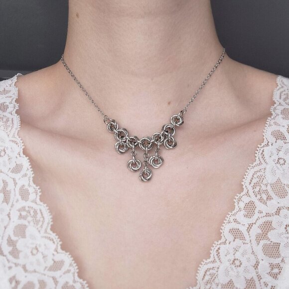 Goth romantic Mobius Rose chandelier choker necklace ✦ handmade chainmaille ✦ - Picture 1 of 8